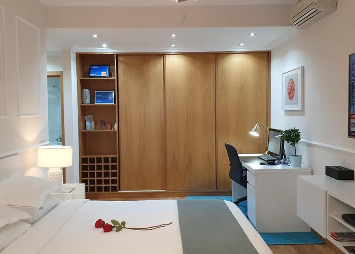 Staycozy Apartament